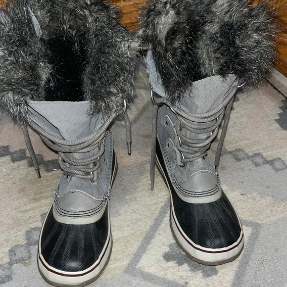 SOREL Women's Joan of Arctic Insulated Waterproof Winter Boots - Picture 3 of 11